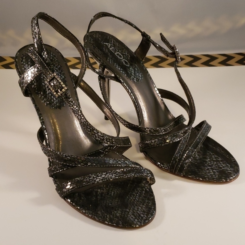 ALDO Sexy Stilettos Metallic Silver Snakeskin Strappy Heels 38 Fits 6.5 EUC